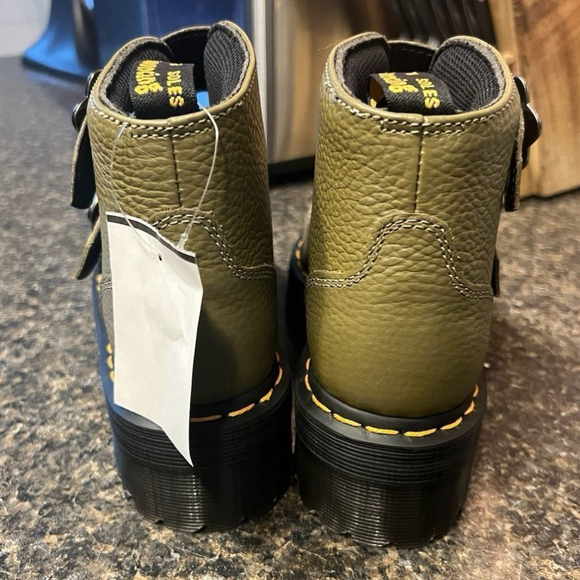 New Dr. Martens Devon Flower Buckle Platform Leather Boot - Picture 7 of 10